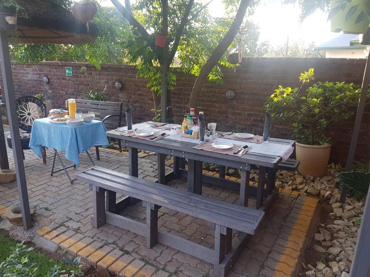 Aliwal Villa Guest Lodge 외부 사진