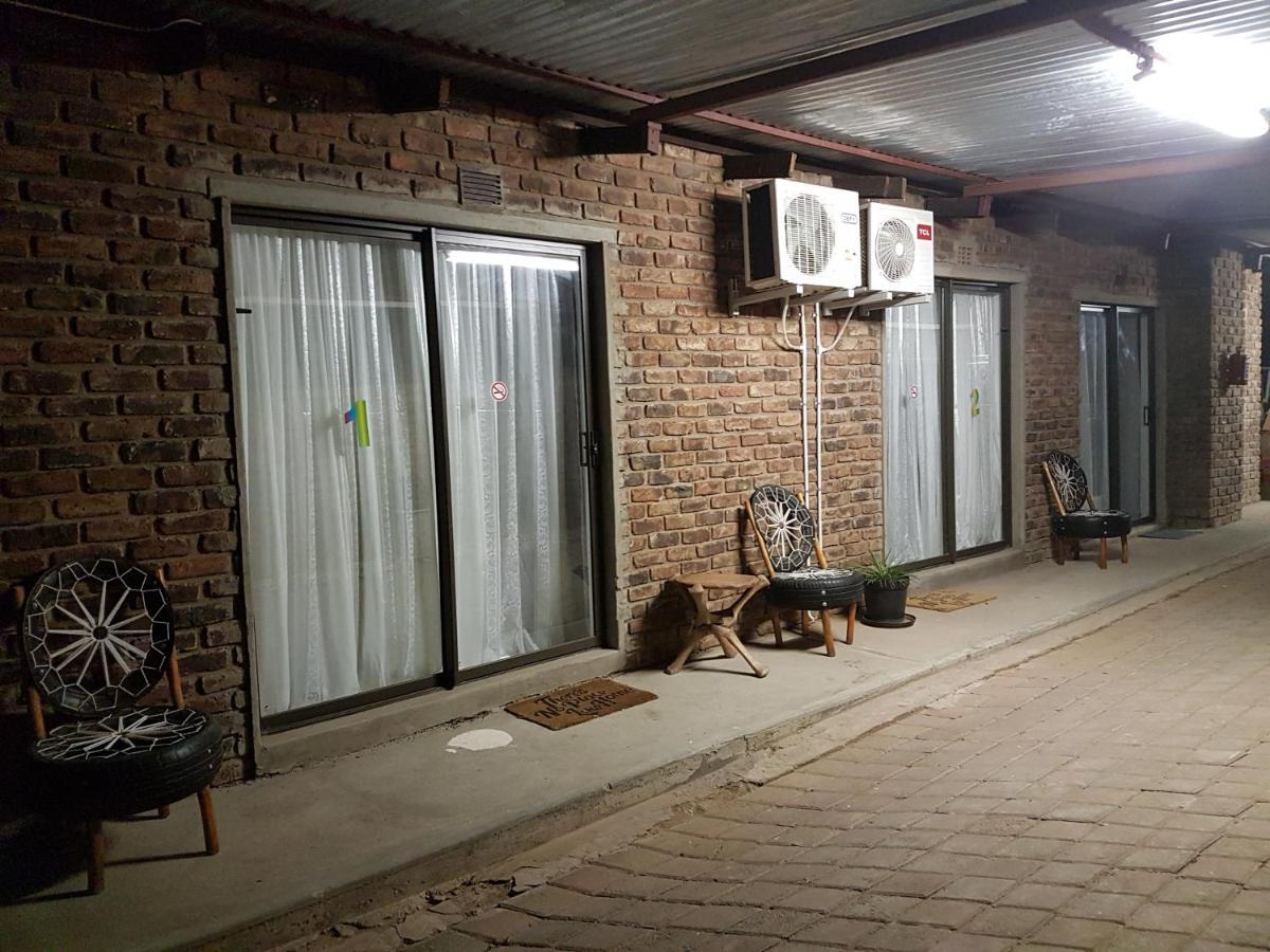 Aliwal Villa Guest Lodge 외부 사진